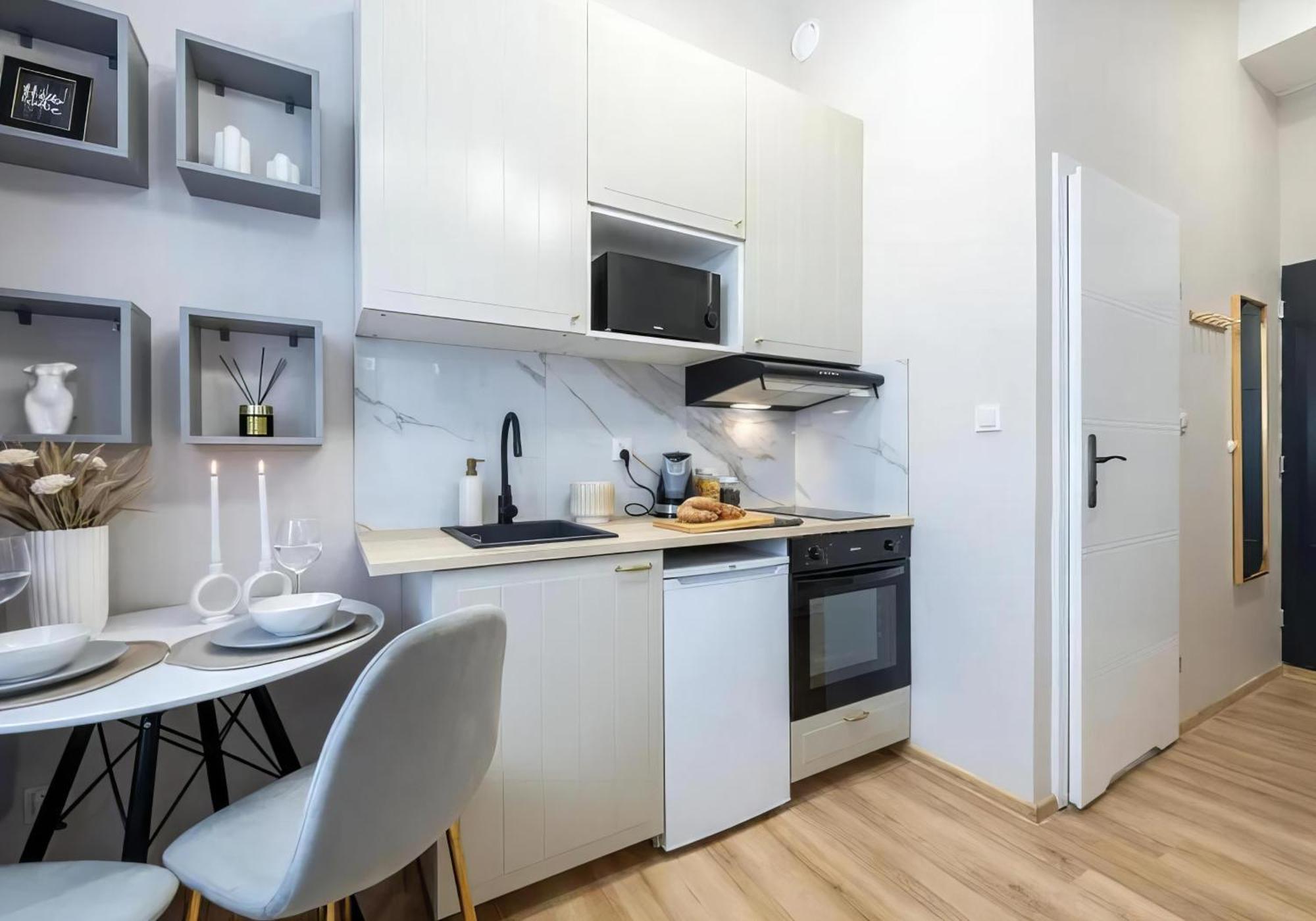 Q2 Warsaw Apartments Buitenkant foto